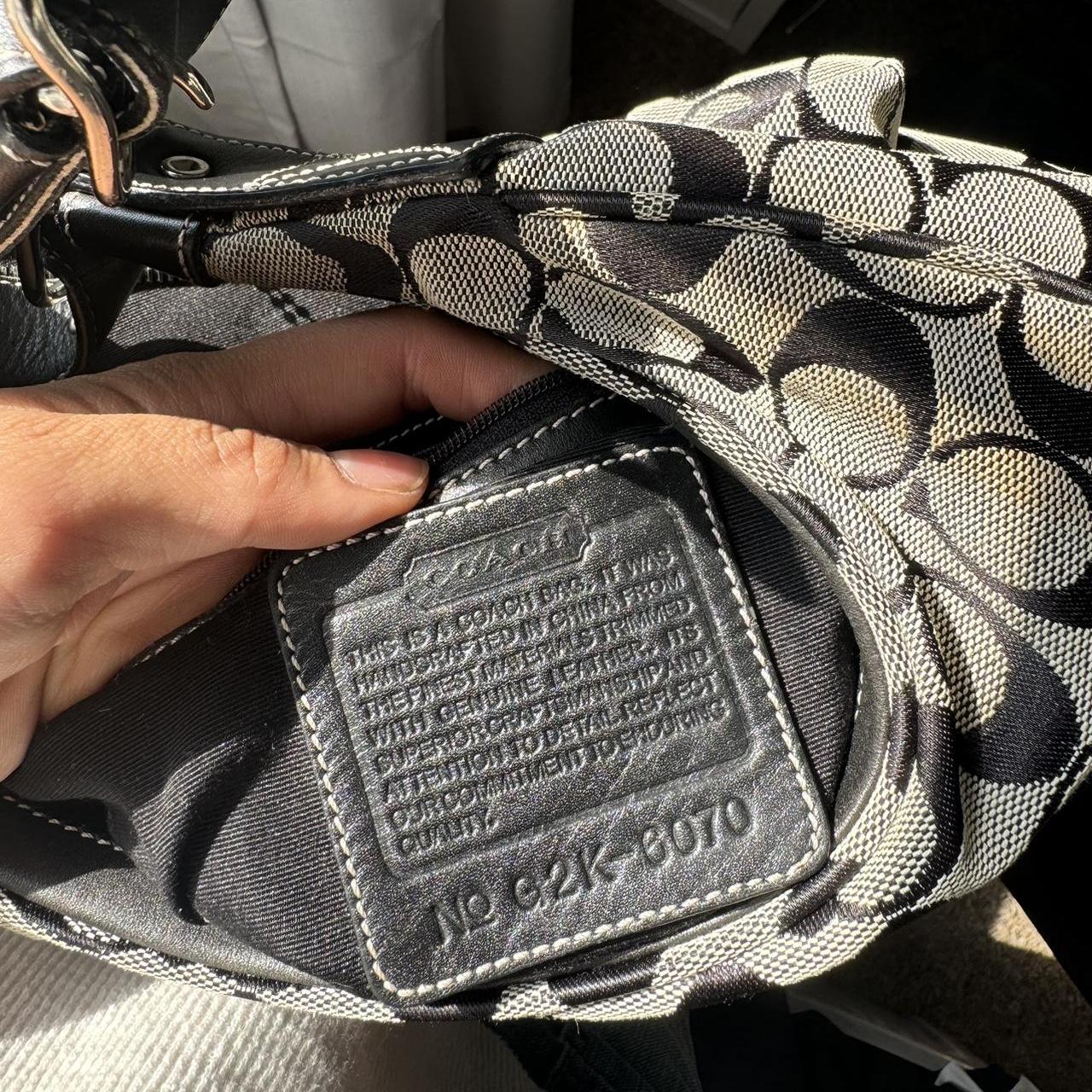 Coach Bag 21 (15$ deposit for stacy)