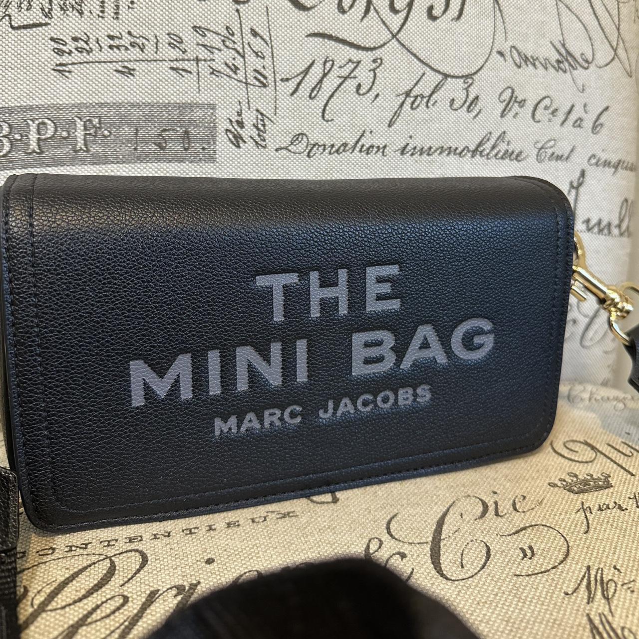 Marc Jacob’s The Mini Leather Shoulder bag in Black