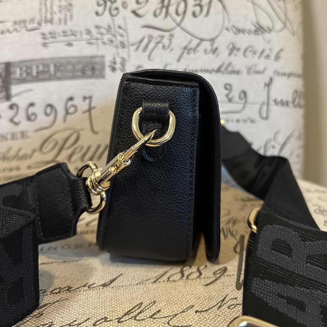 Marc Jacob’s The Mini Leather Shoulder bag in Black