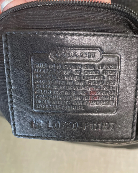 Vintage COACH F11197 Black Hamilton Leather Shoulder Bag