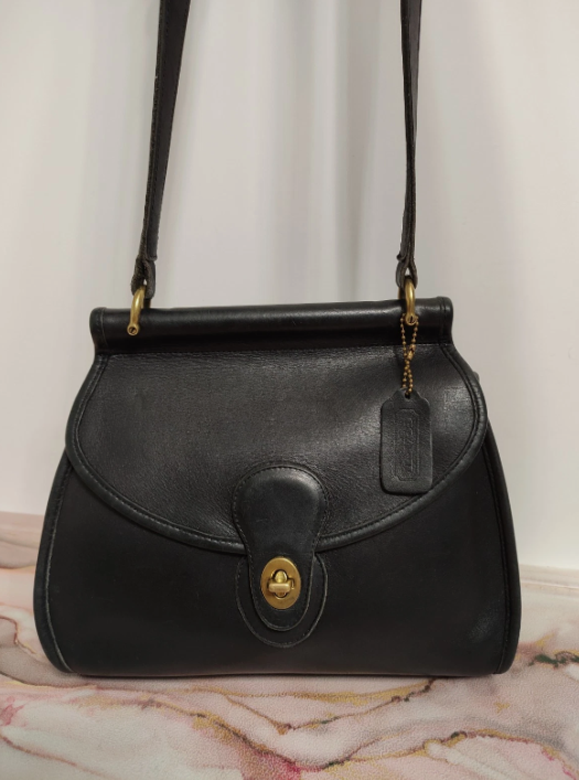 Vintage Coach 9907 Logan Bag Black
